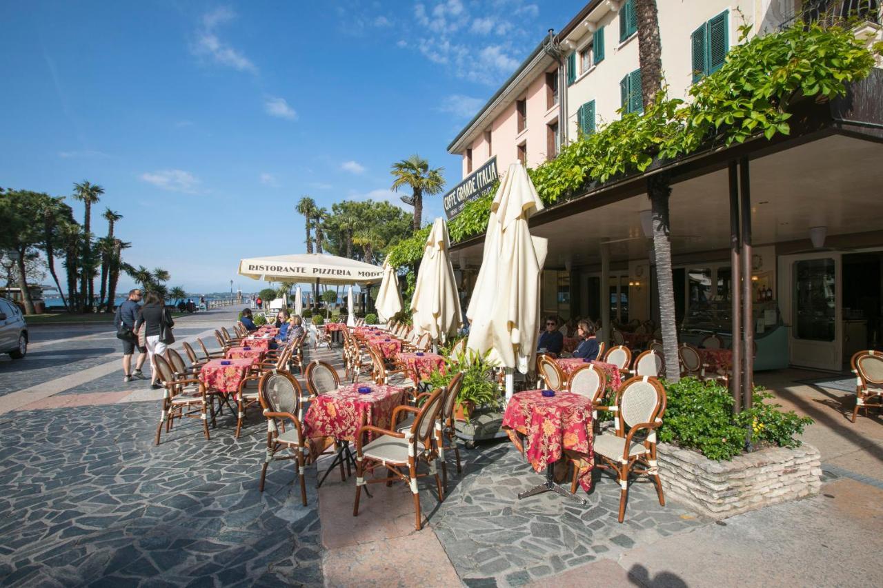 Villa Fiorita Apartments - Happy Rentals Sirmione Kültér fotó