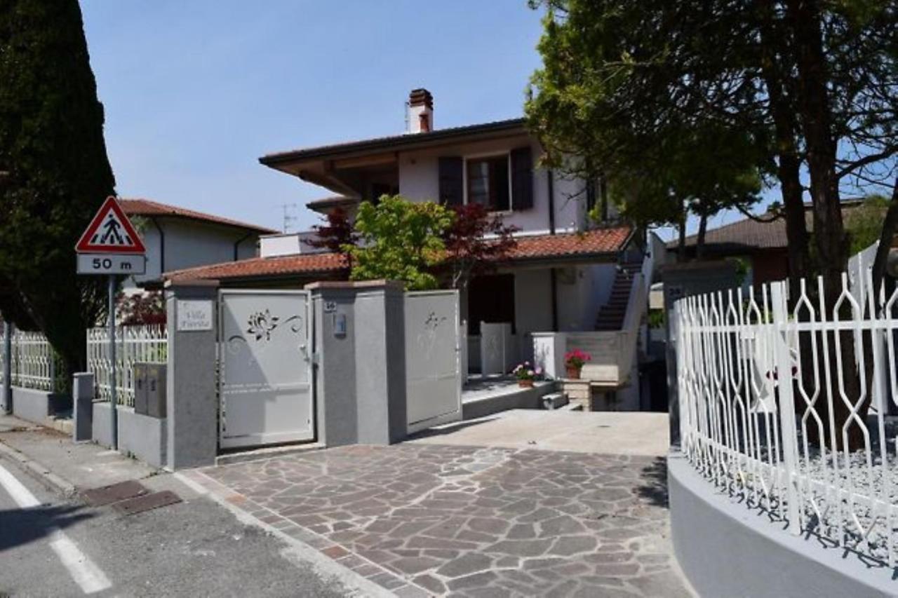 Villa Fiorita Apartments - Happy Rentals Sirmione Kültér fotó